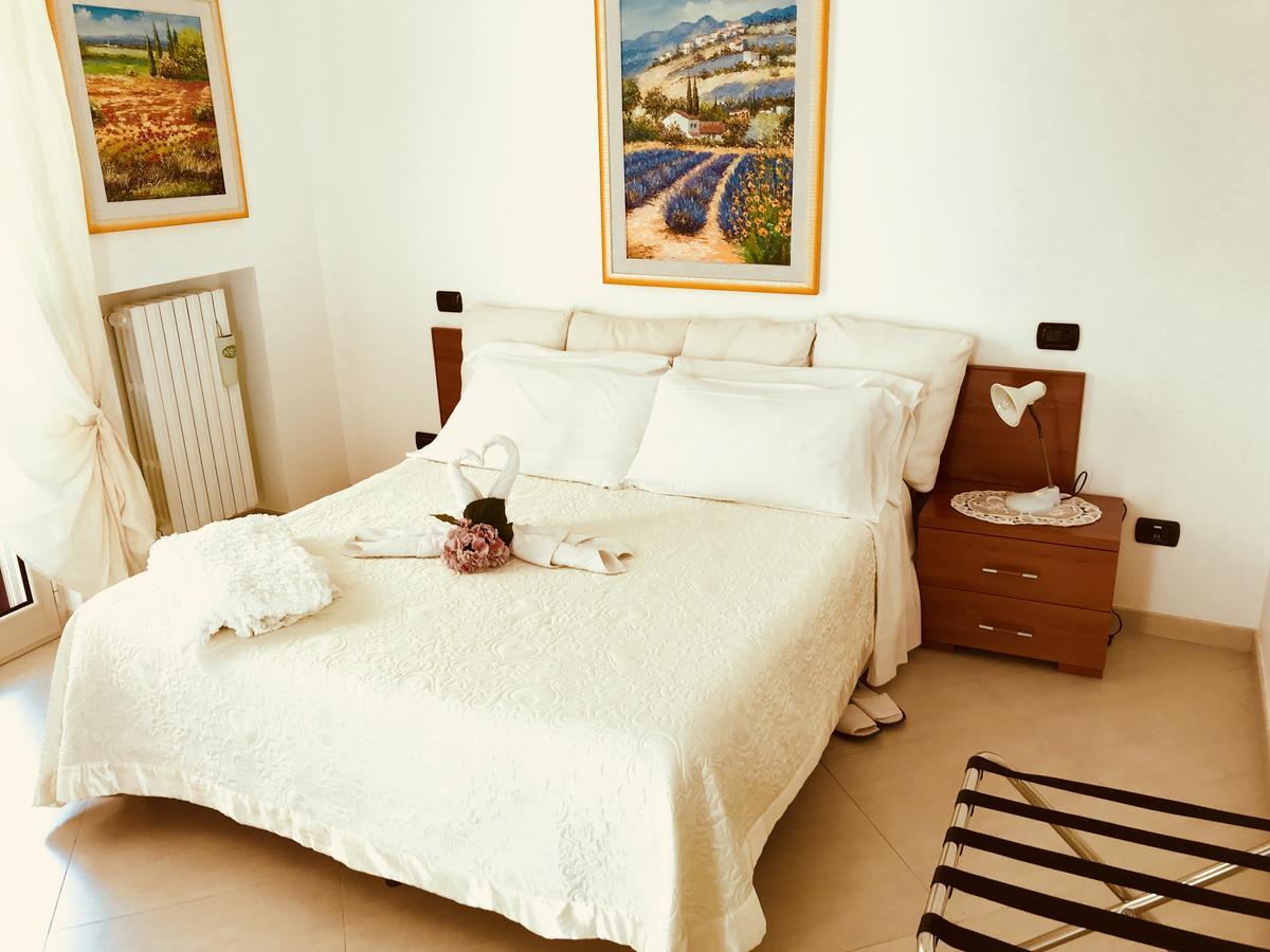 Villa Aurora B&B Bari Eksteriør billede